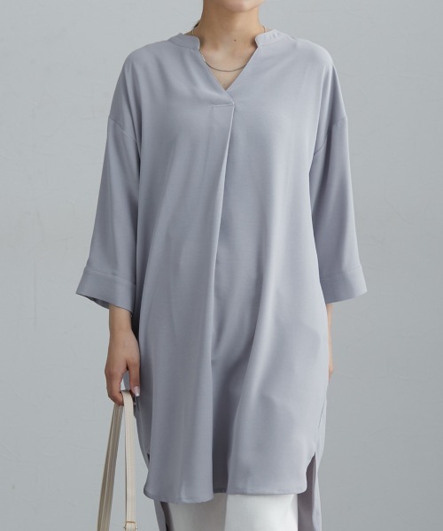 nissen（ニッセン）の「とろみ素材　サイドタックスキッパーシャツ（シャツ/ブラウス・レディース・ピンク/オフホワイト/カーキ/ライトグレー/ブラック・M/LL/L/S）」の18枚目の写真