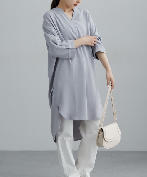 nissen（ニッセン）の「とろみ素材　サイドタックスキッパーシャツ（シャツ/ブラウス・レディース・ピンク/オフホワイト/カーキ/ライトグレー/ブラック・M/LL/L/S）」の20枚目の写真