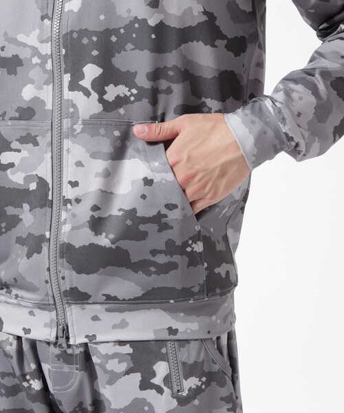 RAWLIFE(ロウライフ)の「muta MARINE/ムータ マリン/ラッシュパーカー (デジタルカモ)/MMTK-435049(パーカー・メンズ・ホワイト系2/グレー・7/6)」の13枚目の写真