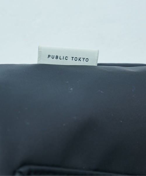 STUDIOUS（ステュディオス）の「【PUBLIC TOKYO/パブリックトウキョウ】ポリッシュナイロン巾着ポーチ（ボディバッグ/ウエストポーチ・メンズ・ダークグレー/ブラック・FREE）」の7枚目の写真