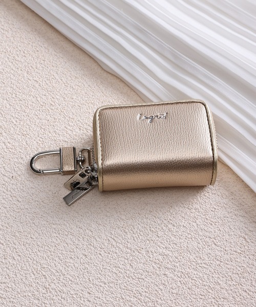 Ungrid（アングリッド）の「【Ungrid/アングリッド】配色パイピング　スマートキーケース 車 ダブルファスナー ダブル ポケット キーチェーン ファスナー カラビナ ギフト（キーケース/キーアクセサリー・レディース・ターコイズブルー/グレイッシュベージュ/ライトグリーン/ライトグレー/ライトピンク/オレンジ/ベージュ系その他/イエロー/ブラウン/ラベンダー/オリーブ/シルバー/アイボリー/ブラック/ダークブラウン/ゴールド/ブラウン系その他・FREE）」の17枚目の写真