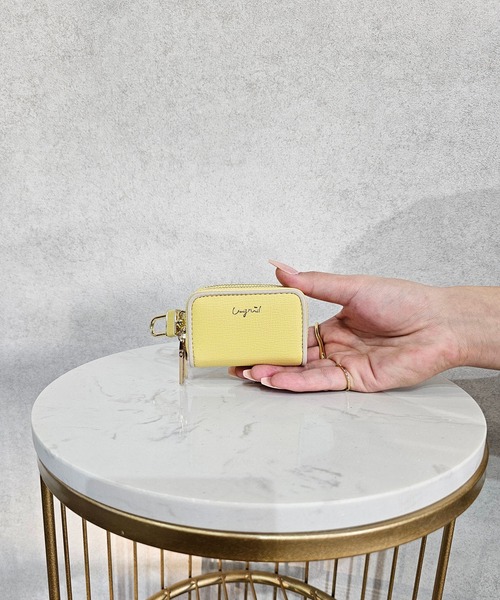 Ungrid（アングリッド）の「【Ungrid/アングリッド】配色パイピング　スマートキーケース 車 ダブルファスナー ダブル ポケット キーチェーン ファスナー カラビナ ギフト（キーケース/キーアクセサリー・レディース・ターコイズブルー/グレイッシュベージュ/ライトグリーン/ライトグレー/ライトピンク/オレンジ/ベージュ系その他/イエロー/ブラウン/ラベンダー/オリーブ/シルバー/アイボリー/ブラック/ダークブラウン/ゴールド/ブラウン系その他・FREE）」の13枚目の写真