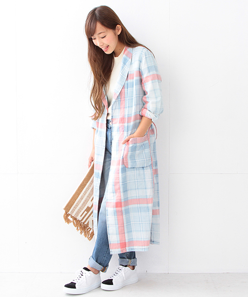 Ray BEAMS（レイビームス）の「Ray BEAMS / チェック ロング ガウンシャツ（シャツ/ブラウス・レディース・サックスブルー/ネイビー・ONE SIZE）」の16枚目の写真