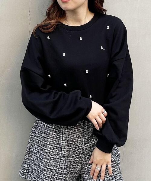 INGNI(イング)の「パールビジュー付スウェットプルオーバー(スウェット・レディース・ブラック/オフホワイト/スモークピンク/オートミール/グレー・M)」の20枚目の写真