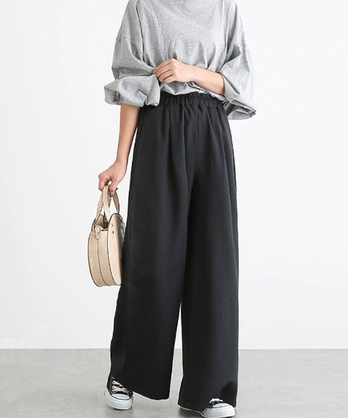 LUGG NAGG(ラグナグ)の「リラックスタックワイドパンツ(その他パンツ・レディース・ネイビー/ライトベージュ/タン/ブラック/グレイッシュベージュ・L/XL/M)」の2枚目の写真