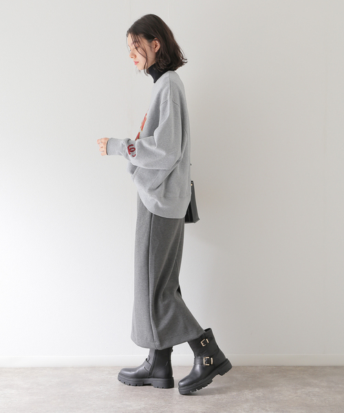 Simplicite(サンプリシテ)の「ダンボールストレートスカート(スカート・レディース・ブラック/チャコールグレー・FREE)」の17枚目の写真