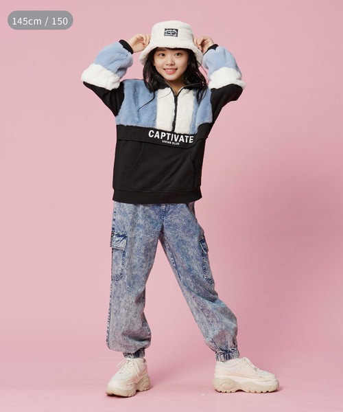VIVIAN BLUE（ビビアンブルー）の「【VIVIAN BLUE】フェイクファー切り替えハーフジップスウェット（スウェット・キッズ・ブラック/ライム・120/150/130/140）」の7枚目の写真
