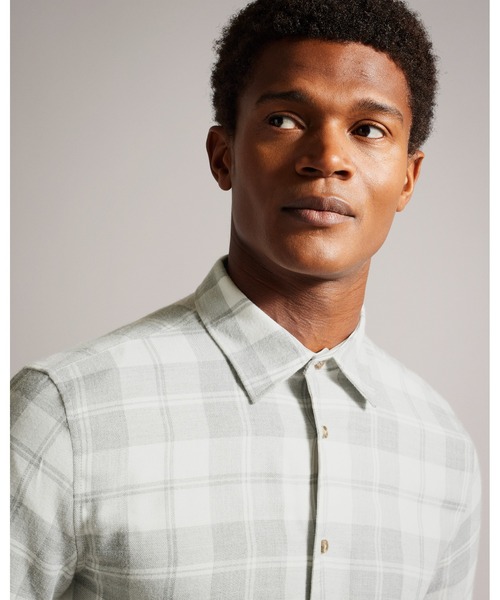 Ted Baker(テッドベーカー)の「ABACUS チェック フランネル シャツ(シャツ/ブラウス・メンズ・ネイビー/ライトグレー・2/5/3/4/1)」の3枚目の写真