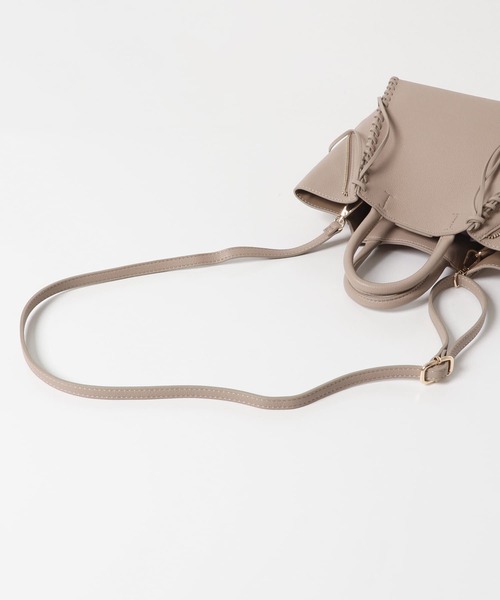 URBAN RESEARCH ROSSO WOMEN（アーバンリサーチ　ロッソ）の「サイドジップミニトート（ショルダーバッグ・レディース・ベージュ系その他/アイボリー/ブラック・-）」の13枚目の写真