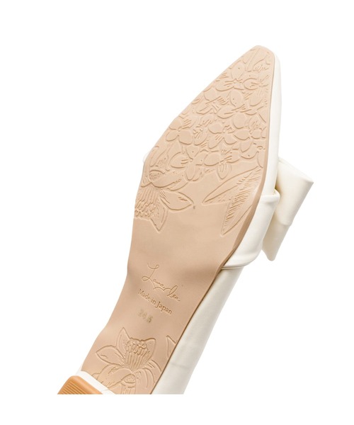 Launa lea（ラウナレア）の「リボンサイドカットフラットパンプス(0555)（パンプス・レディース・ブラック/ホワイト/ピンク/シルバー・22.0cm/22.5cm/23.0cm/23.5cm/24.0cm/24.5cm/25.0cm）」の18枚目の写真