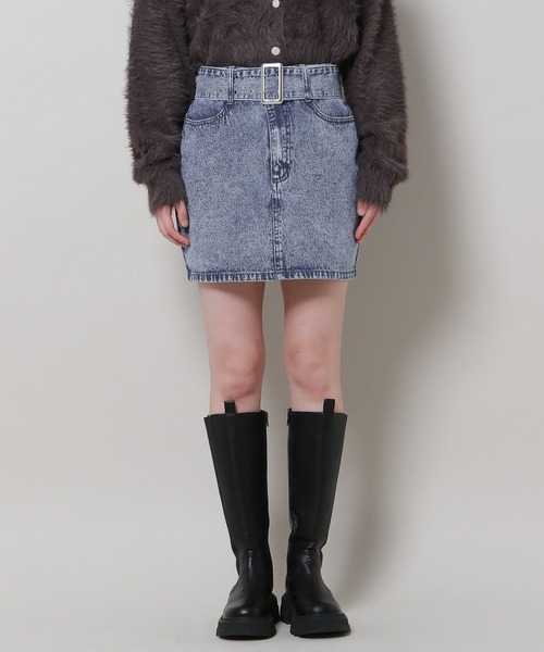 3.3 Field Trip （3.3フィールドトリップ）の「3.3 Field Trip／ベルトツキデニムスカート 2100044（デニムスカート・レディース・ブラック/ブルー・MEDIUM/LARGE）」の19枚目の写真