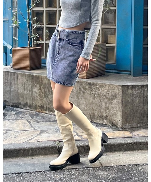 3.3 Field Trip （3.3フィールドトリップ）の「3.3 Field Trip／ベルトツキデニムスカート 2100044（デニムスカート・レディース・ブラック/ブルー・MEDIUM/LARGE）」の5枚目の写真