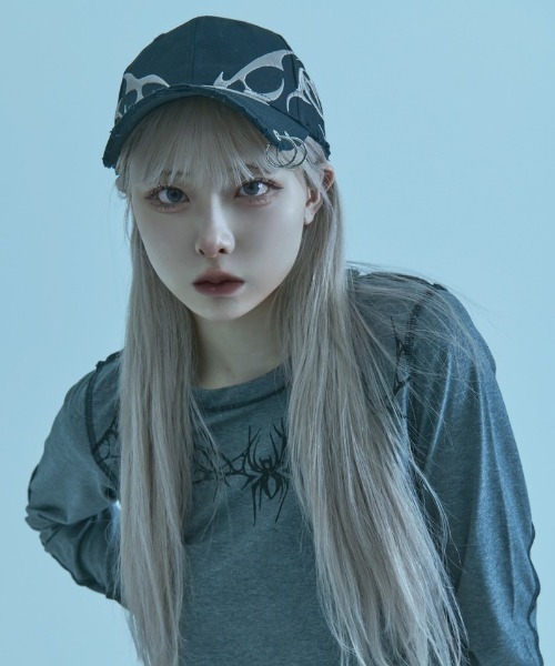 REFLEM(レフレム)の「『REFLEM/レフレム』トライバル刺繍CAP(キャップ・レディース・ブラック/グレー・FREE)」の3枚目の写真