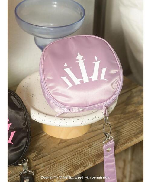 Green　Parks（グリーンパークス）の「●DOONA!　ラウンドポーチ（ポーチ・レディース・パープル/ブラック・FREE）」の2枚目の写真