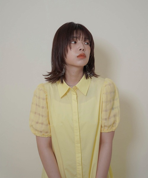 mimi toujours（ミミトゥジュール）の「チェック スリーブ フレアヘム シャツ ワンピース  mimi toujours×itsPeachi（ワンピース・レディース・レモンイエロー/コーラルピンク・M）」の6枚目の写真