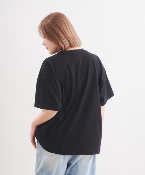 ワンポイントロゴプリントTシャツ（ユニセックス着用）（Tシャツ