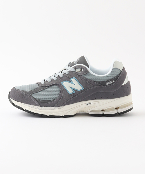 NEW BALANCE(ニューバランス)の「《WEB限定》【New Balance / ニューバランス】M2002R FB(スニーカー・メンズ・チャコールグレー・26cm/28cm/27.5cm/27cm/26.5cm)」の2枚目の写真