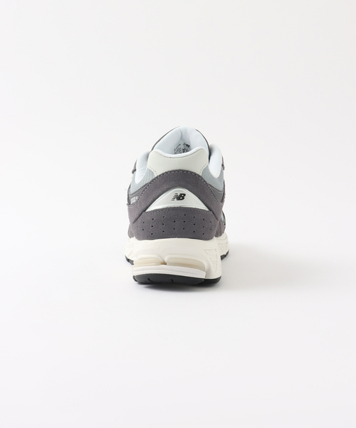 NEW BALANCE(ニューバランス)の「《WEB限定》【New Balance / ニューバランス】M2002R FB(スニーカー・メンズ・チャコールグレー・26cm/28cm/27.5cm/27cm/26.5cm)」の3枚目の写真