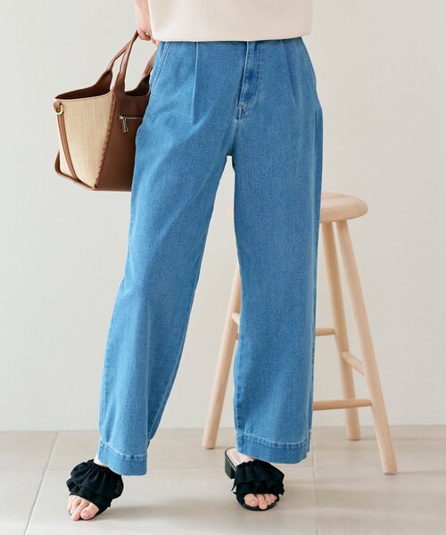 grove(グローブ)の「◆【洗える】タックワイドデニムパンツ(デニムパンツ・レディース・ブルー/ブルー系その他・01/02/03/04/05)」の1枚目の写真