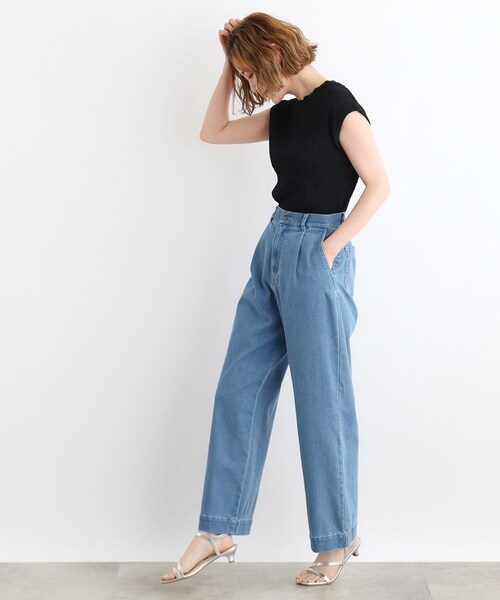 grove(グローブ)の「◆【洗える】タックワイドデニムパンツ(デニムパンツ・レディース・ブルー/ブルー系その他・01/02/03/04/05)」の5枚目の写真