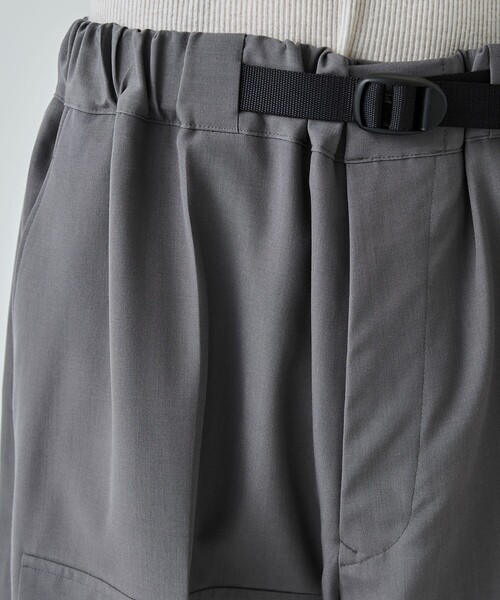UJOH（ウジョー）の「STUDIOUS別注 Pocket Short PNT（その他パンツ・メンズ・グレー/ブラック・2/3）」の9枚目の写真