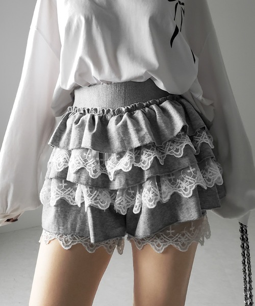 ROUGHNECK tutu pantsフリル ミニスカート　新品未開封 2color 】レースドッキングボリュームフリルミニスカパン