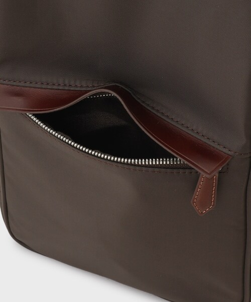 TAKEO KIKUCHI（タケオキクチ）の「◆【ヘビタン】レザーコンビナイロン ワンショルダーバッグ（ボディバッグ/ウエストポーチ・メンズ・ブラック/ダークブラウン・00）」の18枚目の写真