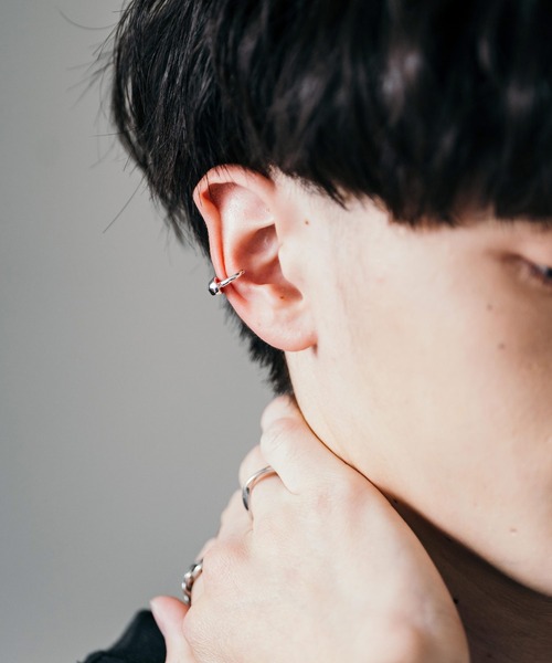 Rocky Monroe（ロッキーモンロー）の「シルバー925 ユニセックス デザインイヤーカフ（イヤーカフ・メンズ・シルバー系/シルバー系1/シルバー・FREE）」の4枚目の写真