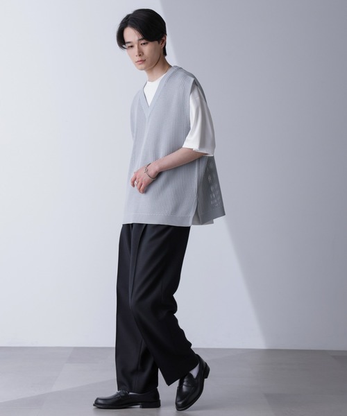 NANO universe(ナノユニバース)の「ルーズシルエット ニットベスト(ベスト・メンズ・ブラック/ライトグレー・M/L)」の17枚目の写真