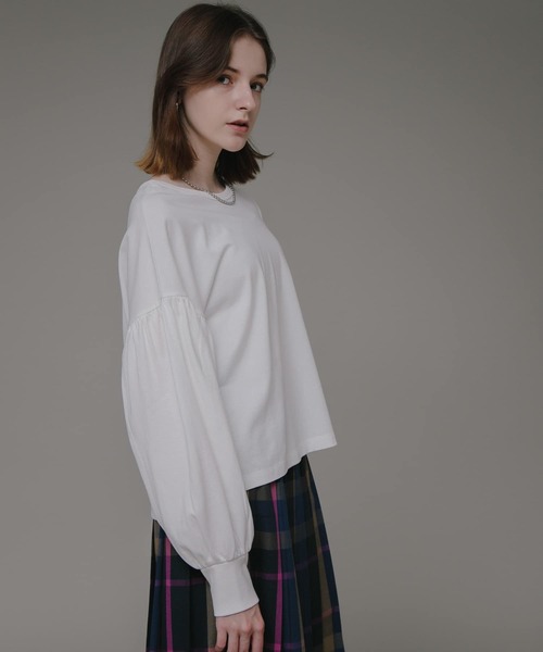 URBAN RESEARCH Sonny Label(アーバンリサーチサニーレーベル)の「『WEB限定』USAコットン袖ボリュームロングTシャツ(Tシャツ/カットソー・レディース・オフホワイト/ブラック/グレー系その他/ブルー系その他・FREE)」の8枚目の写真