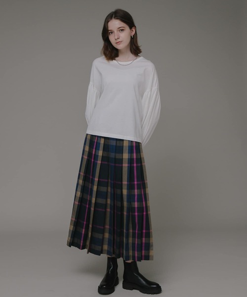 URBAN RESEARCH Sonny Label(アーバンリサーチサニーレーベル)の「『WEB限定』USAコットン袖ボリュームロングTシャツ(Tシャツ/カットソー・レディース・オフホワイト/ブラック/グレー系その他/ブルー系その他・FREE)」の12枚目の写真