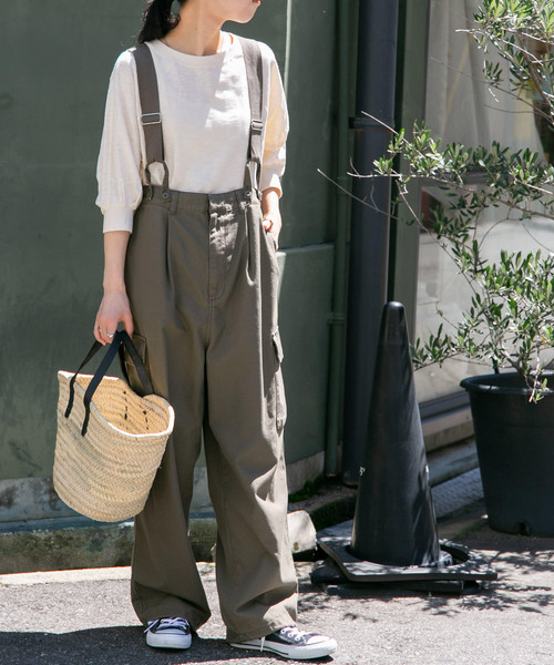 FORK&SPOON（フォークアンドスプーン）の「FORK&SPOON　サスペンダーカーゴパンツ（カーゴパンツ・レディース・カーキ/チャコールグレー・1/2）」の17枚目の写真