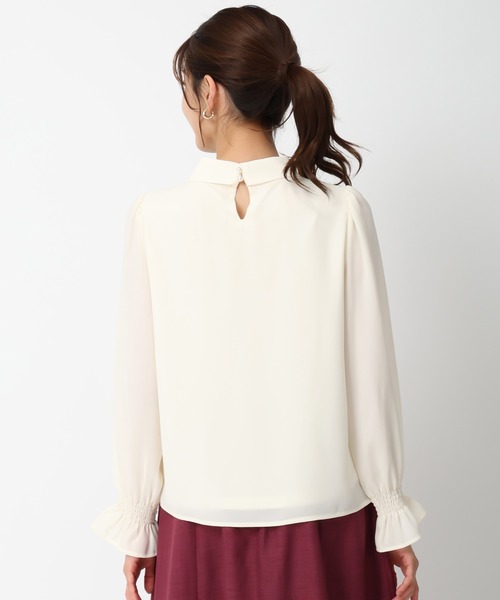 MISCH MASCH(ミッシュマッシュ)の「パールボウタイブラウス/MM438112(シャツ/ブラウス・レディース・ホワイト/ベージュ/ブラック・フリ-)」の10枚目の写真
