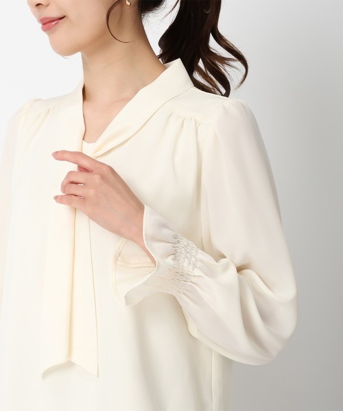 MISCH MASCH(ミッシュマッシュ)の「パールボウタイブラウス/MM438112(シャツ/ブラウス・レディース・ホワイト/ベージュ/ブラック・フリ-)」の13枚目の写真
