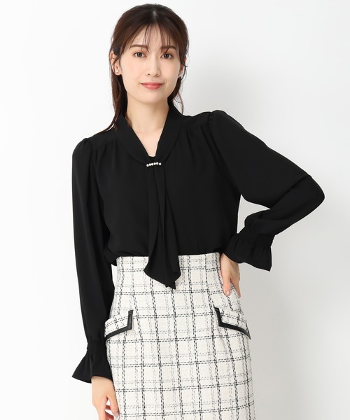 MISCH MASCH(ミッシュマッシュ)の「パールボウタイブラウス/MM438112(シャツ/ブラウス・レディース・ホワイト/ベージュ/ブラック・フリ-)」の20枚目の写真