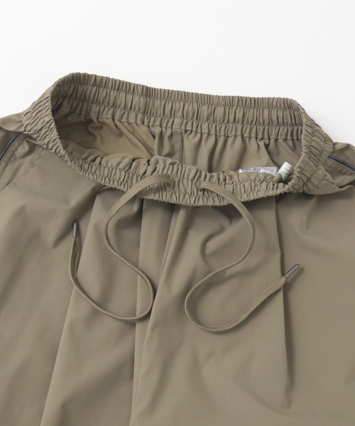 SENSE OF PLACE by URBAN RESEARCH(センスオブプレイスバイアーバンリサーチ)の「『セットアップ対応』パイピングトラックパンツ(その他パンツ・メンズ・ブラック/ベージュ・MEDIUM/LARGE)」の15枚目の写真