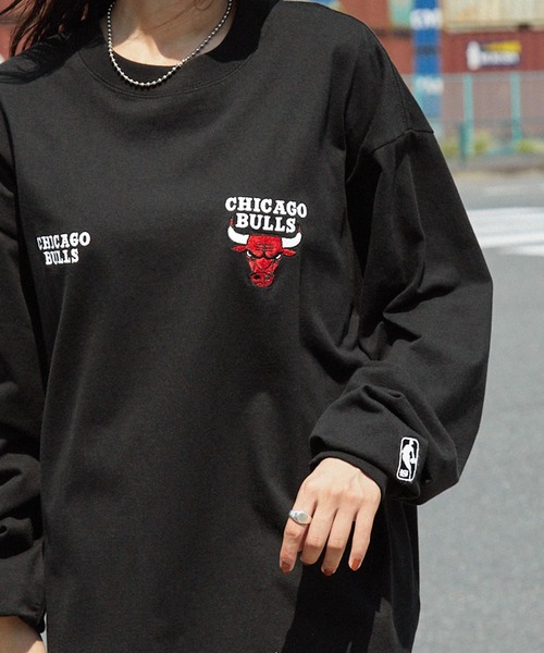 NBA（エヌビーエー）の「NBA/エヌビーエー 別注 ダブルロゴ刺繍ビッグシルエットゲームTシャツ（Tシャツ/カットソー・メンズ・ホワイト/ブラック/ダークブラウン/ダークグレー/オートミール・M/L）」の16枚目の写真