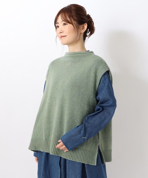 one'sterrace(ワンズテラス)の「カドリー 前開き2WAYベスト(ベスト・レディース・イエロー系8/グリーン系その他6/ベージュ系8・00)」の2枚目の写真