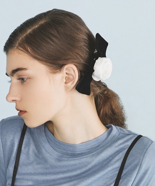 kiehtova（キエトヴァ）の「【kiehtova】ROSE RIBBON VALLETTA KTH2（バレッタ/ヘアクリップ・レディース・ホワイト/ブラック・FREE）」の5枚目の写真