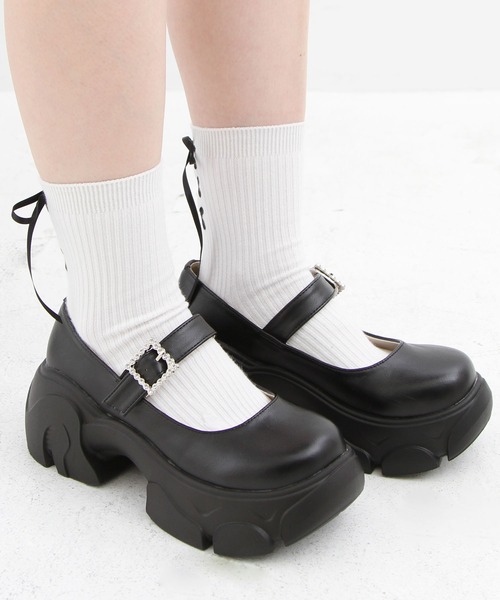 DearMyLoveRose（ディアマイラブローズ）の「厚底ボリュームビジューバックルパンプス（パンプス・レディース・オフホワイト/ブラック系その他/ブラック/ブラウン・22.5cm/23cm/23.5cm/24cm/24.5cm/25cm/22.5㎝/23.0cm/24.0cm/24.5㎝/25.0cm）」の3枚目の写真