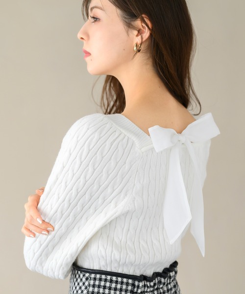 MISCH MASCH(ミッシュマッシュ)の「スクエアネックケーブルパールニット/MM448318(ニット/セーター・レディース・ブラック/ホワイト/ラベンダー・フリ-)」の6枚目の写真
