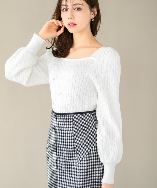 MISCH MASCH(ミッシュマッシュ)の「スクエアネックケーブルパールニット/MM448318(ニット/セーター・レディース・ブラック/ホワイト/ラベンダー・フリ-)」の9枚目の写真
