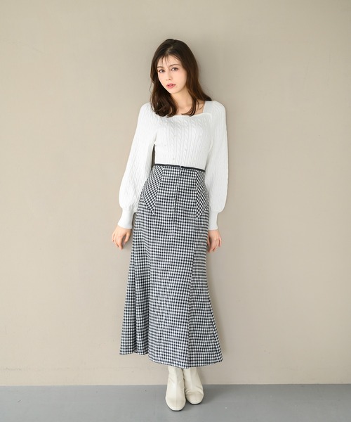 MISCH MASCH(ミッシュマッシュ)の「スクエアネックケーブルパールニット/MM448318(ニット/セーター・レディース・ブラック/ホワイト/ラベンダー・フリ-)」の11枚目の写真