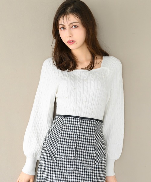 MISCH MASCH(ミッシュマッシュ)の「スクエアネックケーブルパールニット/MM448318(ニット/セーター・レディース・ブラック/ホワイト/ラベンダー・フリ-)」の13枚目の写真
