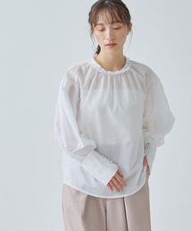 「WHYTO. / ホワイト」 PLEATS COLLAR BLOUSE
