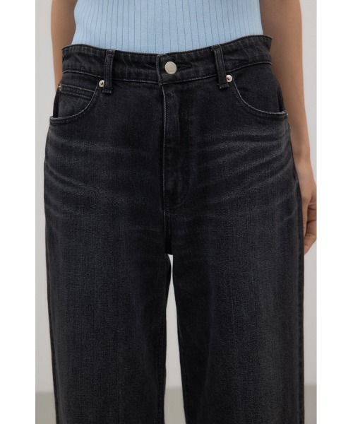 crie conforto（クリーコンフォルト）の「ストレートワイドデニム（デニムパンツ・レディース・ライトブラック/ライトブルー・SMALL/MEDIUM）」の9枚目の写真