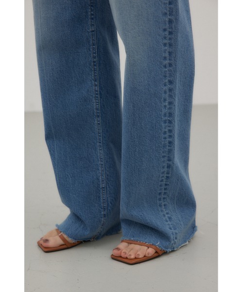 crie conforto（クリーコンフォルト）の「ストレートワイドデニム（デニムパンツ・レディース・ライトブラック/ライトブルー・SMALL/MEDIUM）」の22枚目の写真