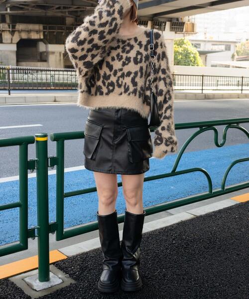 WEGO（ウィゴー）の「WEGO/ヴィンテージライクPUカーゴミニスカート（スカート・レディース・ブラック/グレー・FREE）」の3枚目の写真