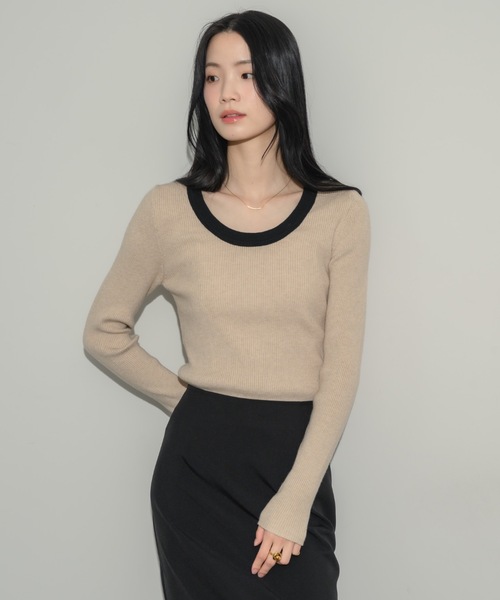 NEUNA(ヌナ)の「バイカラーニットトップス(ニット/セーター・レディース・ブラック/ベージュ・FREE)」の2枚目の写真