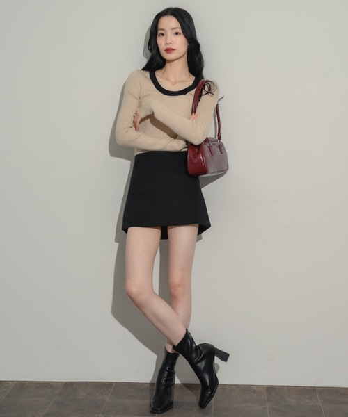 NEUNA(ヌナ)の「バイカラーニットトップス(ニット/セーター・レディース・ブラック/ベージュ・FREE)」の17枚目の写真